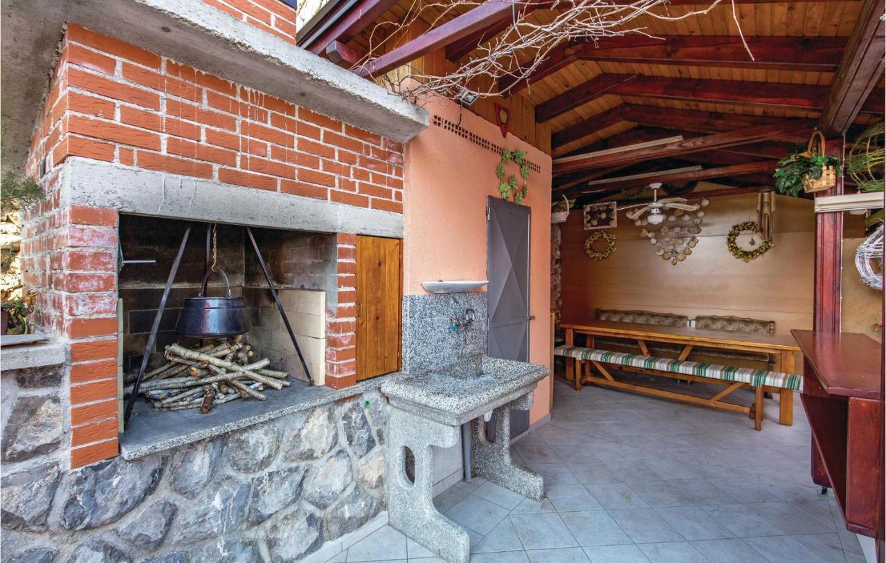 Nice Apartment In Volosko With Kitchen Екстериор снимка