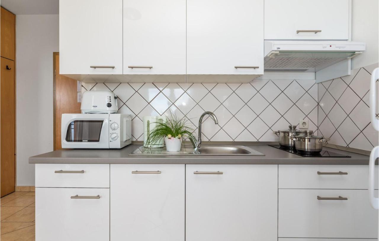 Nice Apartment In Volosko With Kitchen Екстериор снимка