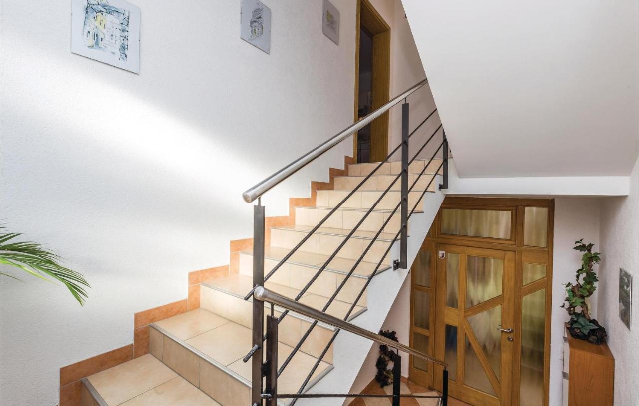 Nice Apartment In Volosko With Kitchen Екстериор снимка